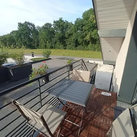 Lägenhet Meuble 3* Neuf Entre Lacs, Montagnes Et Bauges.